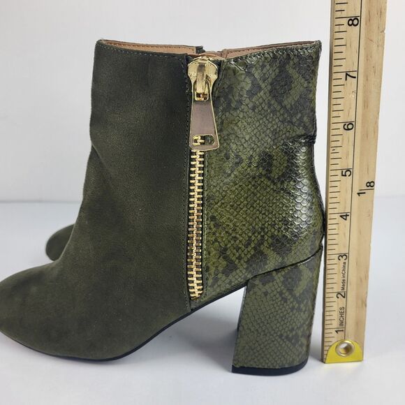 Journee Collection Faux Suede Zipper Ankle Booties Olive Green Women's Size 7 - Picture 3 of 10
